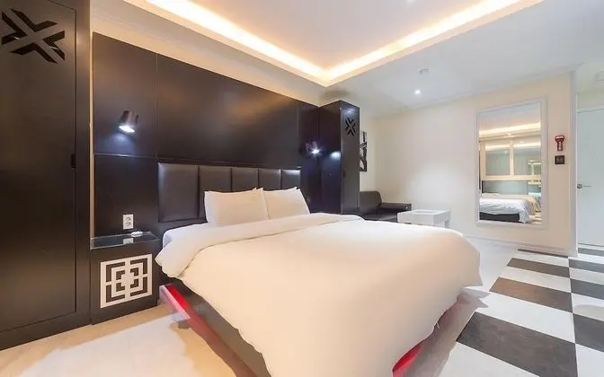 Oda (Deluxe room (Netflix available mattre)