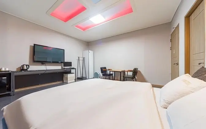 Oda (Special room-styler air purifier)