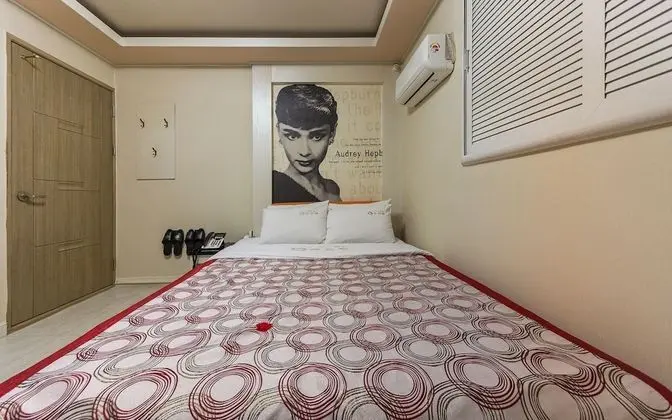 Oda (Standard Room)