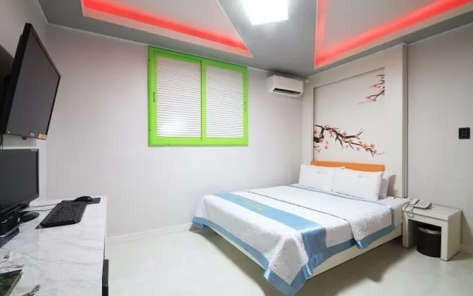Oda (Standard Room)