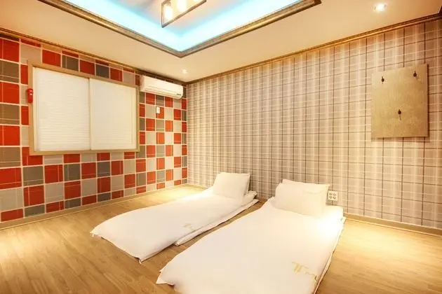 Oda (Ondol Room)