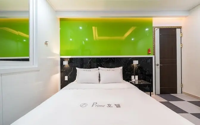 Oda (Deluxe (baggable) (high-end no-hard P)