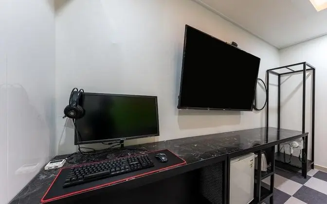 Oda (Premium (baggable) (high-end no-hard )