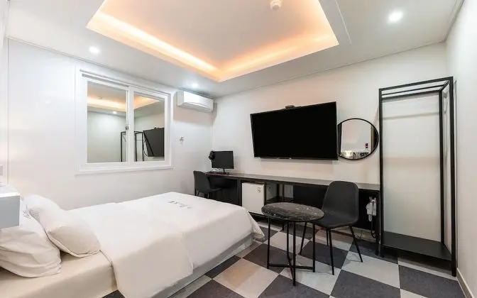 Oda (Premium (baggable) (high-end no-hard )