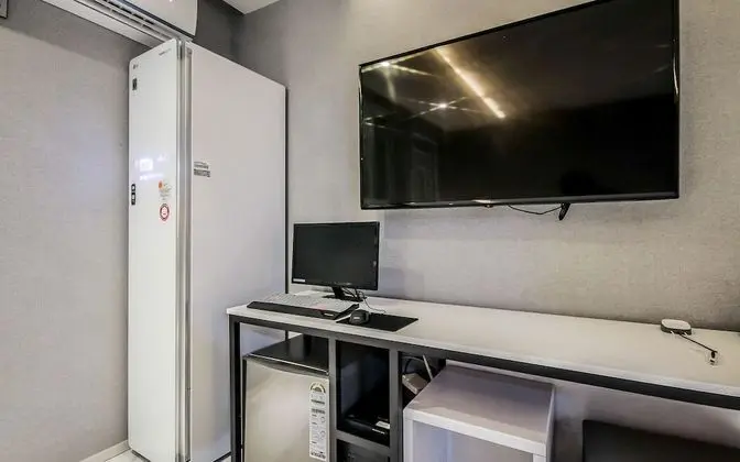 Oda (Very good room (styler & air purifier)