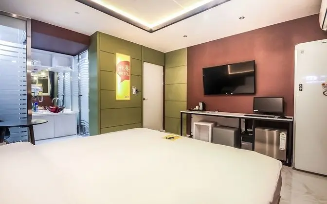 Oda (Very good room (styler & air purifier)
