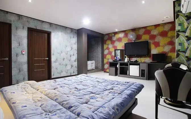 Oda (Semi-Special Room)