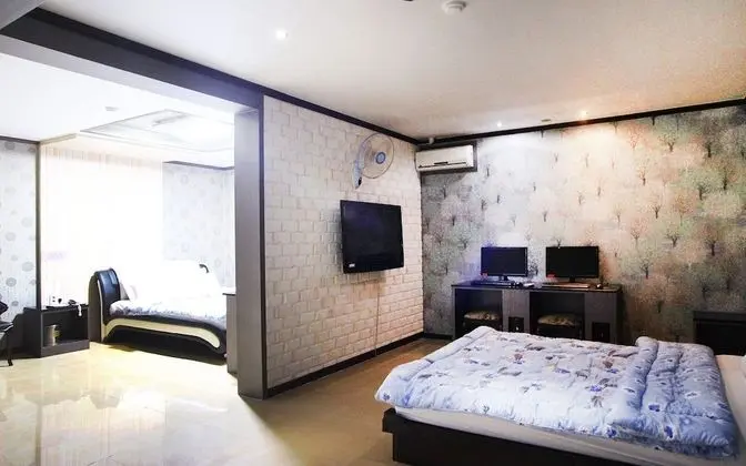 Oda (Special Room)