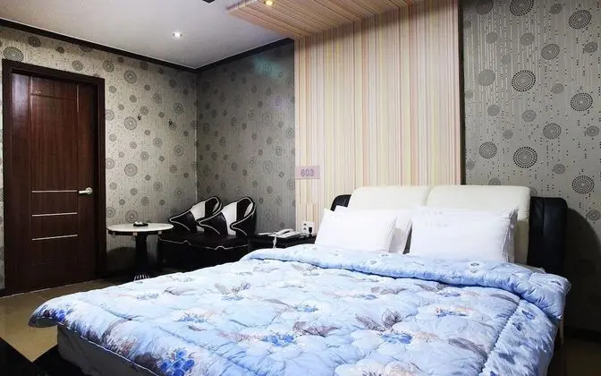 Oda (Special Room)