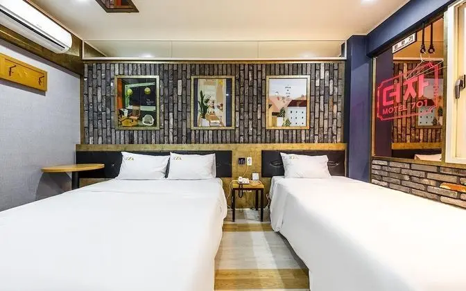 Oda (Twin (with styler Netflix available))