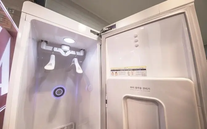 Oda (Twin (with styler Netflix available))