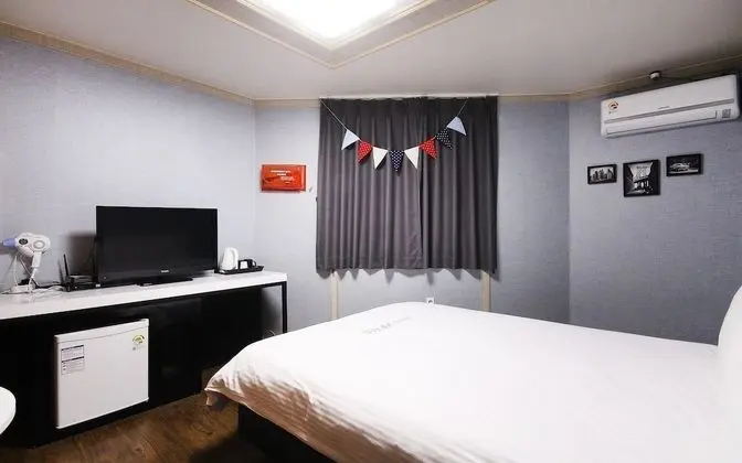 Oda (General Room B (Netflix viewing avail)