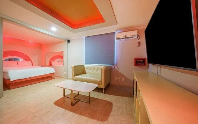 Oda (Deluxe Room - Parking for more than 6)
