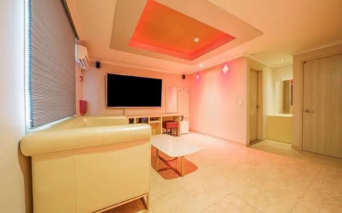 Oda (Deluxe Room - Parking for more than 6)