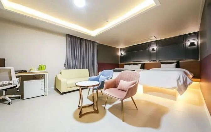 Oda (Special room (with styler massage cha)