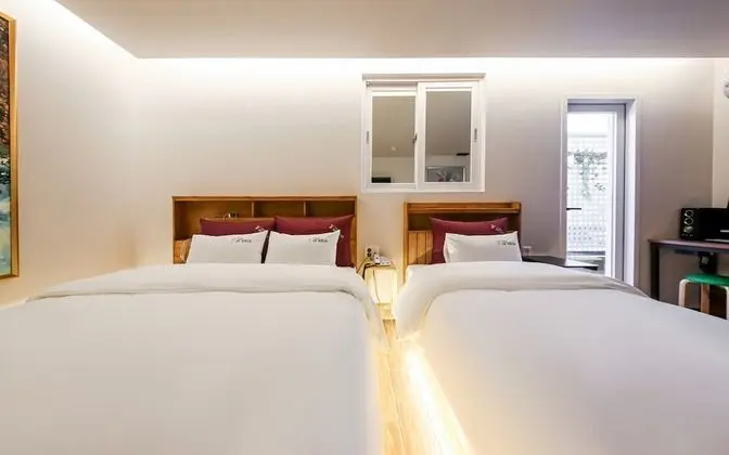 Oda (Terrace Twin Room (With Styler Netfli)