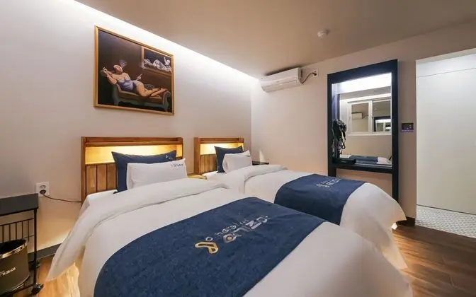 Oda (Twin Room (with styler) (Single + Sin)