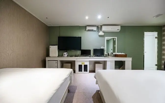Oda (Two Bedrooms)