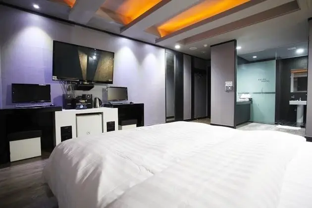 Oda (Semi-special Room)