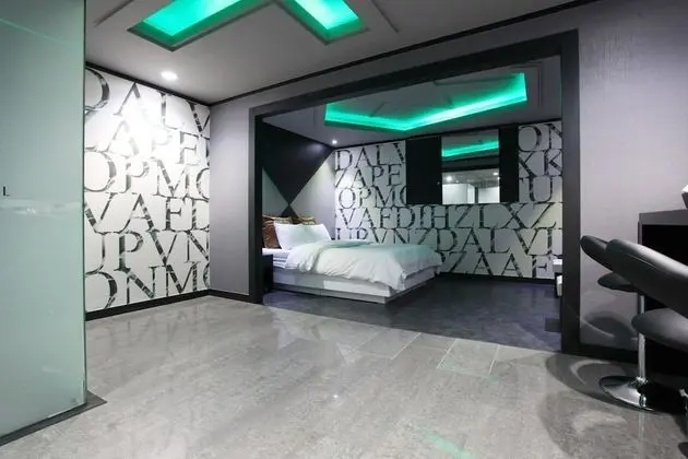 Oda (Special Room)