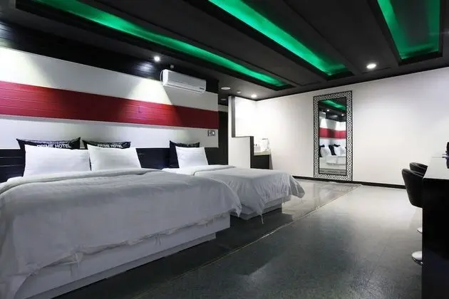 Oda (Special Room)