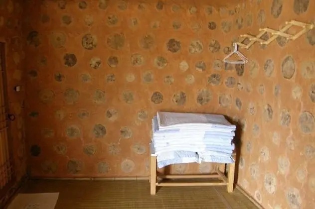 Traditional Stüdyo (5 PY Ondol: Yong Dam Daem)