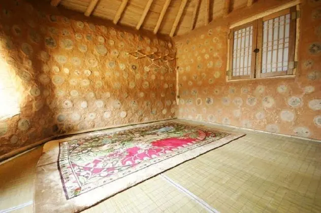 Traditional Stüdyo (7 PY Ondol: Gu Cheon Dong)