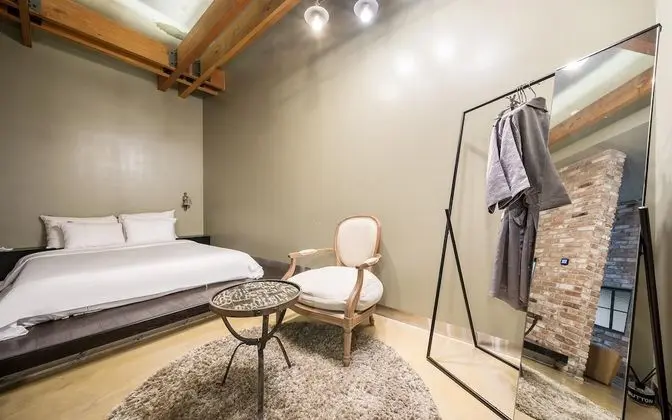 Oda (Studio Suite Breakfast PKG (Breakfast)