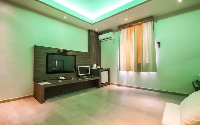 Oda (Korean-style Ondol Room)