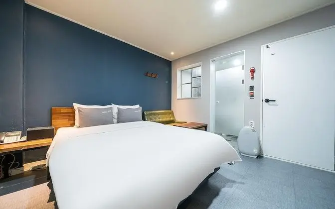 Oda (Standard room (Netflix available))