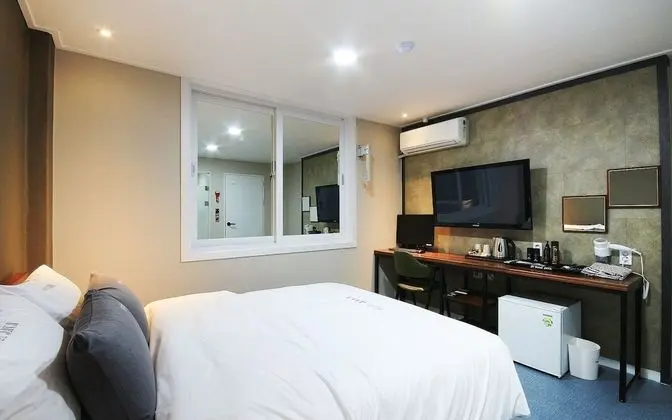 Oda (Standard room (Netflix available))