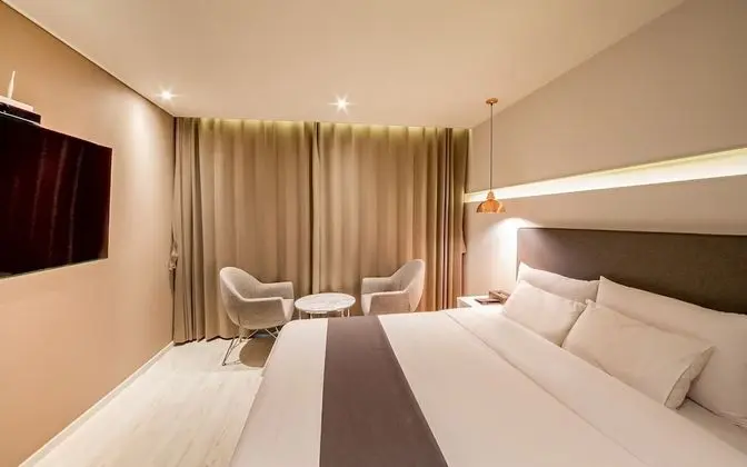 Oda (Standard room (Netflix viewing availa)