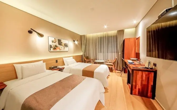 Oda (Twin-single+single (although Netflix )