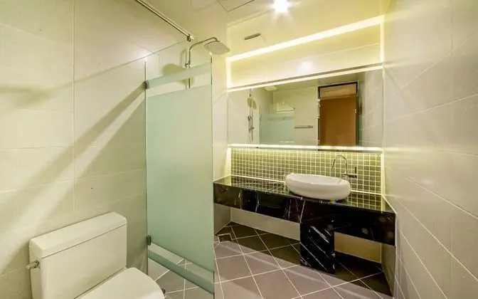 Oda (Twin-single+single (although Netflix )