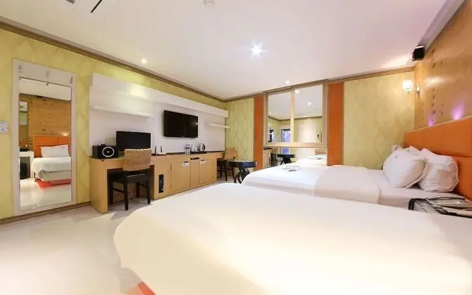 Oda (Twin (Double + Single Latex Bed Netfl)