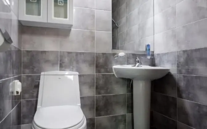 Oda (Cornus Fruit Room)