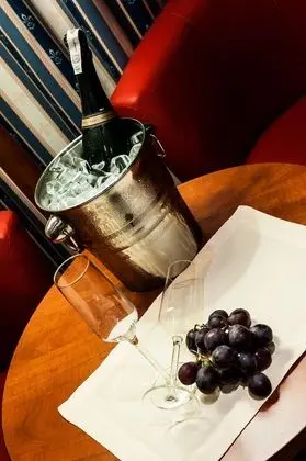 Tek Büyük Yataklı Oda, 1 En Büyük (King) Boy Yatak (Francuski)