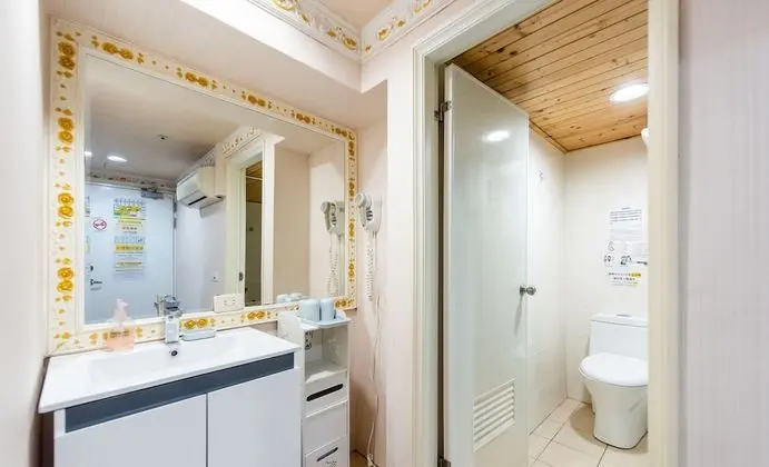 Standard Oda, Küvet, Şehir Manzaralı