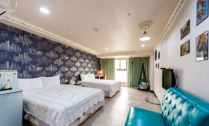 Superior Dört Kişilik Oda, Küvet, Şehir Manzaralı