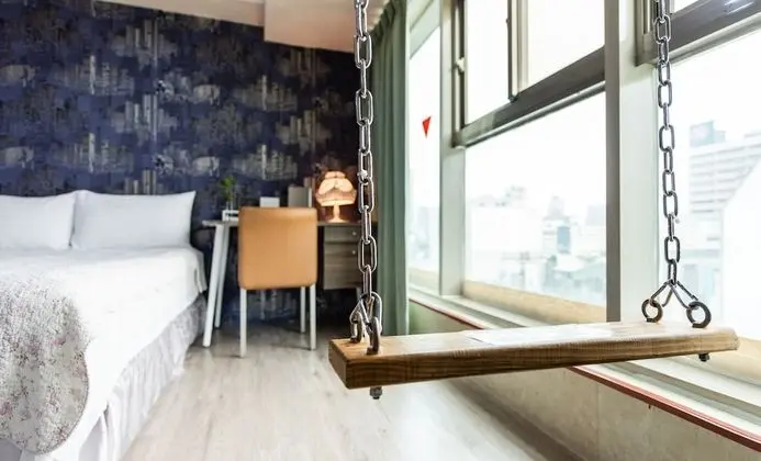Tek Büyük Yataklı Oda, Küvet, Şehir Manzaralı