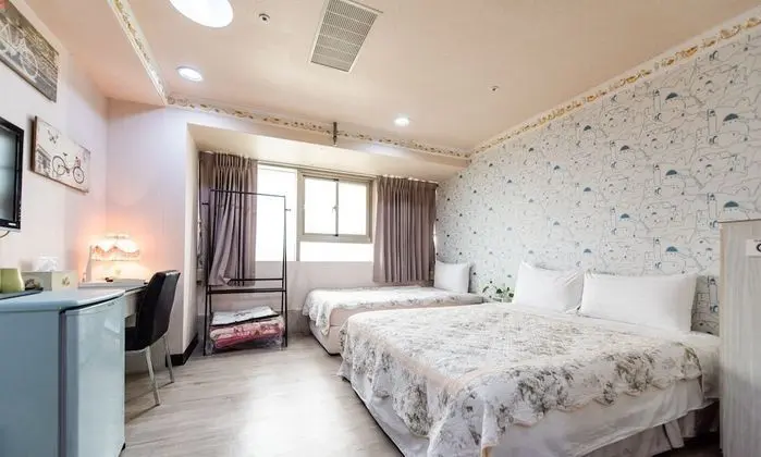 Tek Büyük Yataklı Oda, Küvet, Şehir Manzaralı