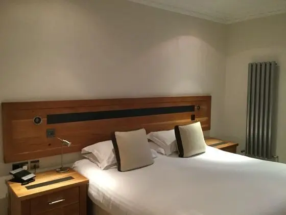Deluxe Tek Büyük Yataklı Oda, Banyolu/Duşlu, Deniz Manzaralı (Room 1 & 4- Super King)