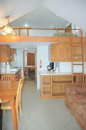 Poplar Chalet