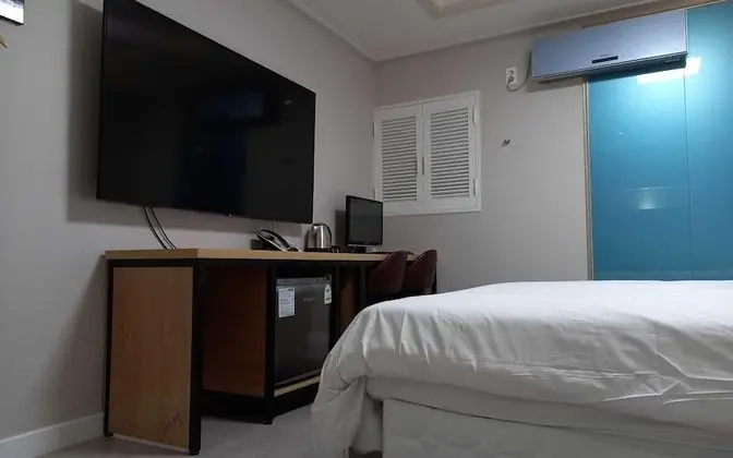 Oda (Special Room (Netflix Available High )