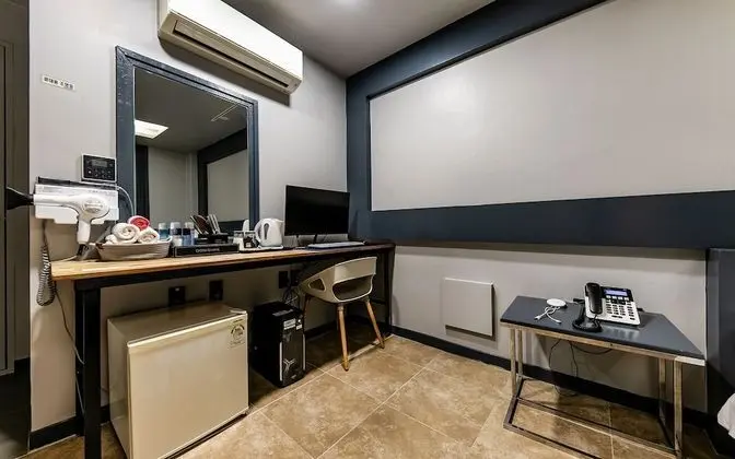 Oda (Standard Room (Netflix 65inch TV))