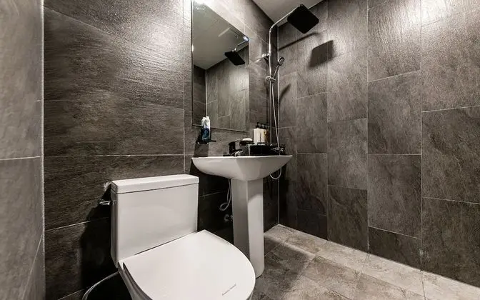 Oda (Standard Room (Netflix 65inch TV))