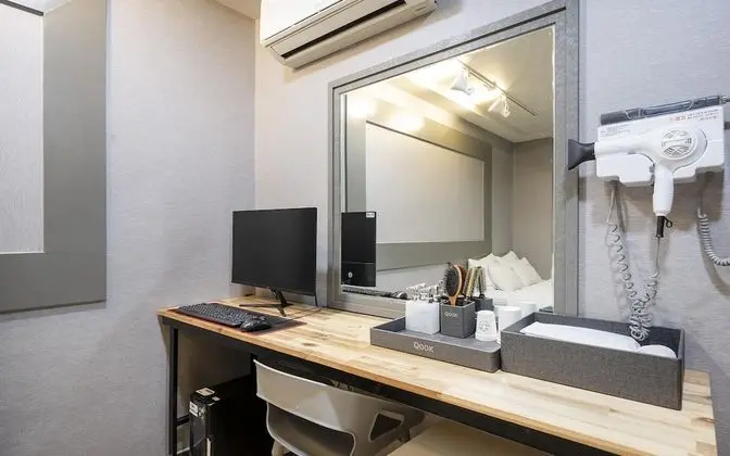 Oda (Standard Room (Netflix 65inch TV))