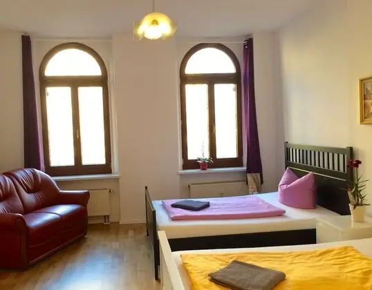 Apart Daire, 5 Yatak Odası, 2 Banyolu