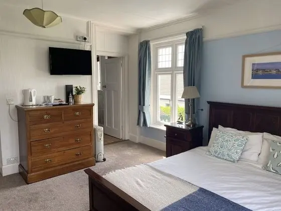 Tek Büyük Yataklı Oda, Banyolu/Duşlu (St Ives Room)
