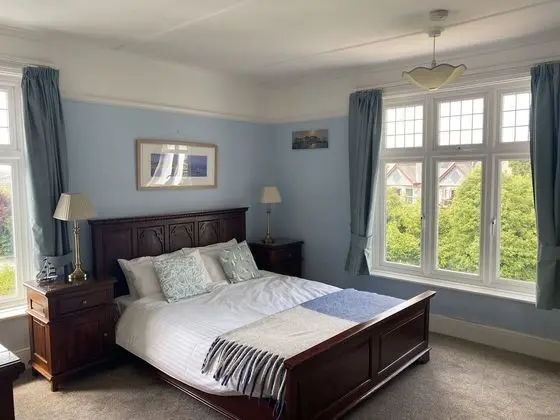 Tek Büyük Yataklı Oda, Banyolu/Duşlu (St Ives Room)